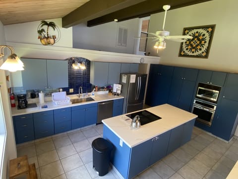 Kitchen - pic 1