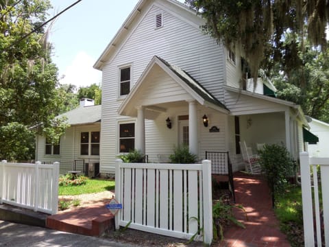 Beautiful, historic home in Brooksville, FL could be your vacation home!