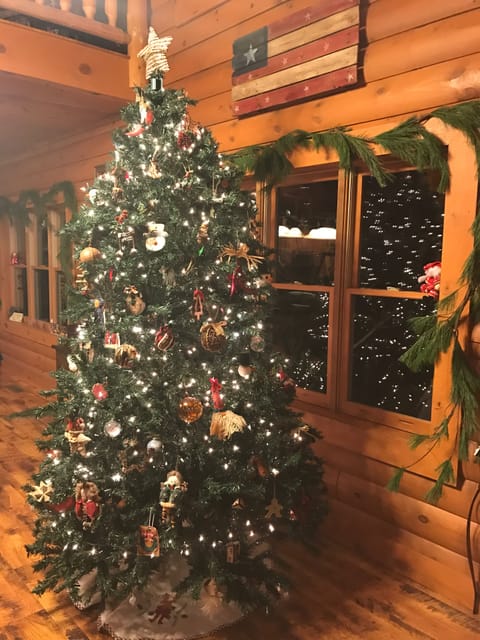 Norman Rockwell : Christmas at Chandler Ridge