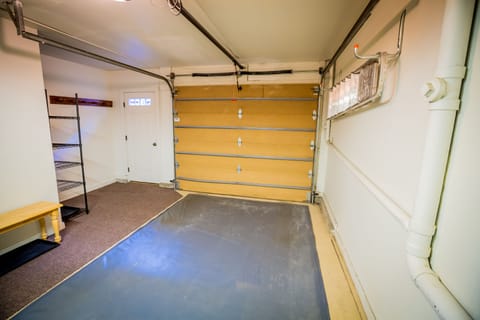 One-Car Garage: Ski & Boot Racks