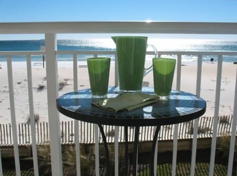 Can't beat the view from the balcony...lemonade not included !!!