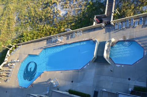 Indoor pool, outdoor pool