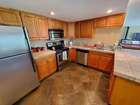 Lower level - kitchen. 