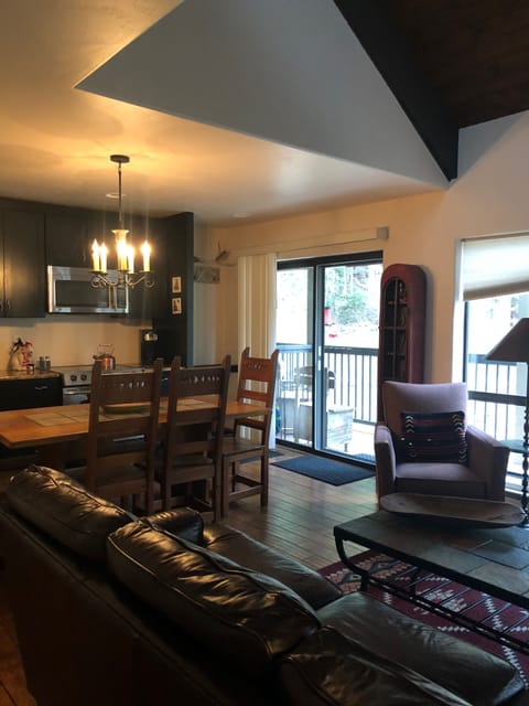 Sliding Glass To Large Patio, Walk outside to ski slope/backyard/hiking trail