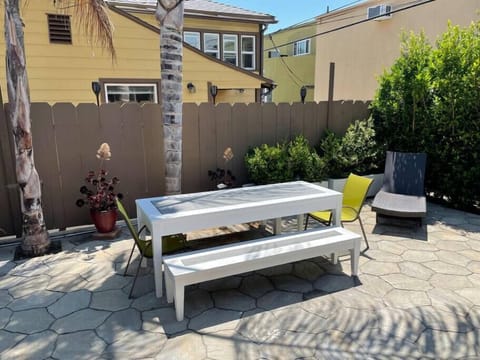 50f21685 2002 4739 8a5f 3c76a693c602