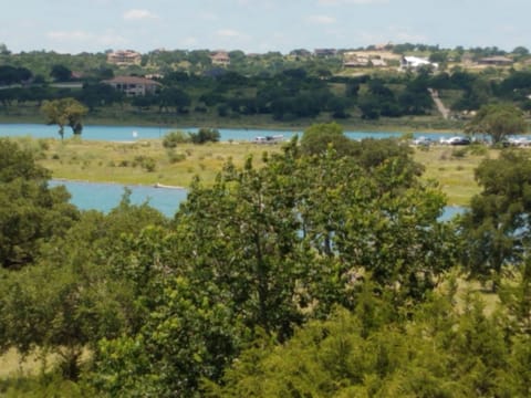 That's the boat ramp right there! Right side of pic