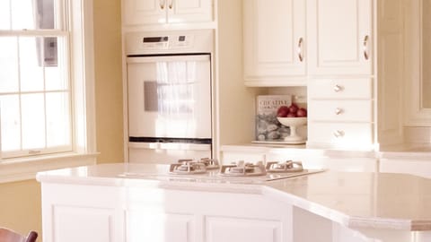 Kitchen has dual ovens.