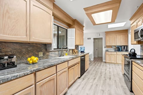 Spacious Kitchen