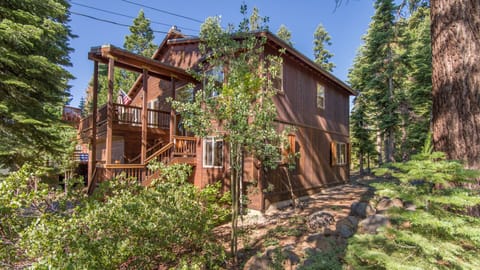 Side of large home big enough for all your guests