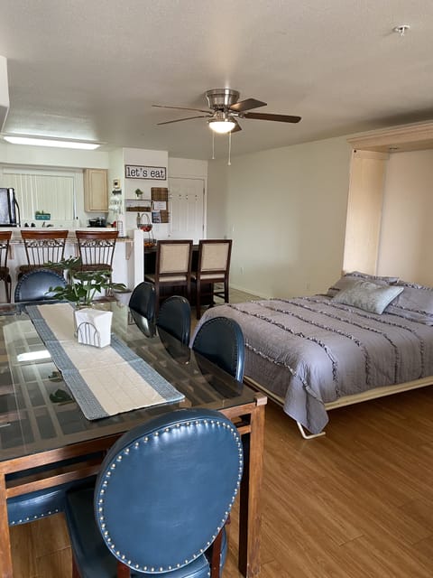 Great space! Sleeps 10-12 with a master suite, queen and full over full bunkbeds
