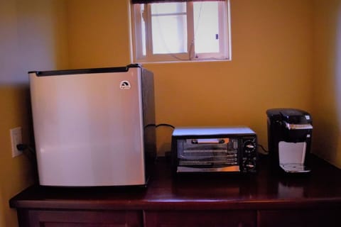 Fridge, microwave, coffee/tea maker, toaster