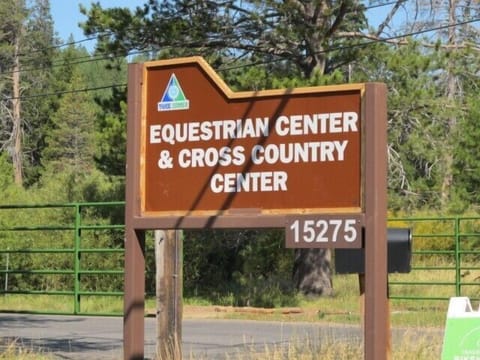 Explore the Sierra Nevada mountains around TD via horse back. Tennis Center also