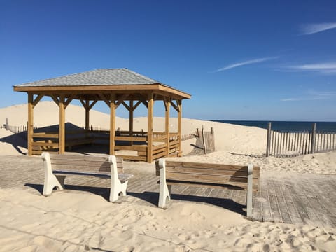 Beach nearby, sun loungers