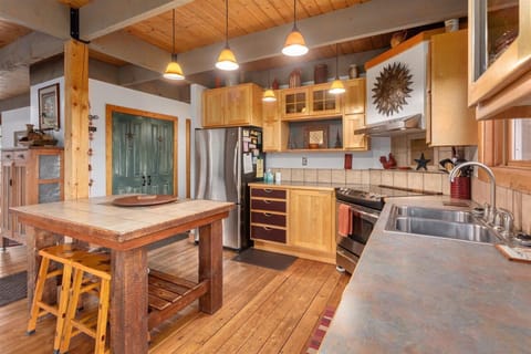 The gourmet kitchen is easy to maneuver in.