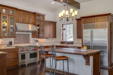 Kitchen with Two Dishwashers, Double Ovens, Six-Burner Stove & Sub-Zero Fridge