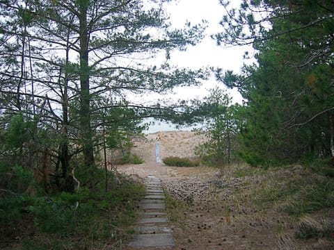 Path to the Private Beach
