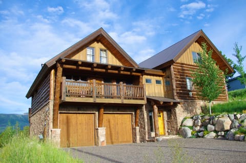 Custom log home, fully appointed, perched above downtown Steamboat Spring
