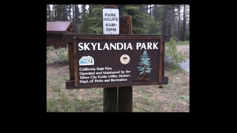 Skylandia Park is nearby....great beach, picnic tables, dock & a forest path!