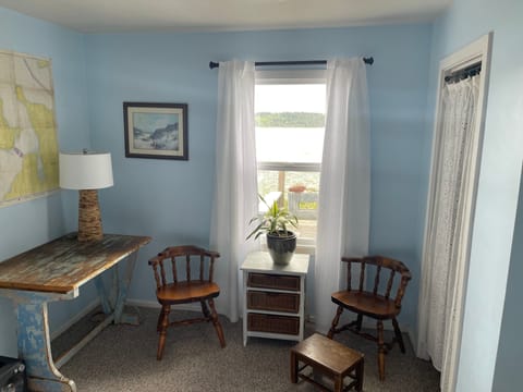 Downstairs bedroom - with desk