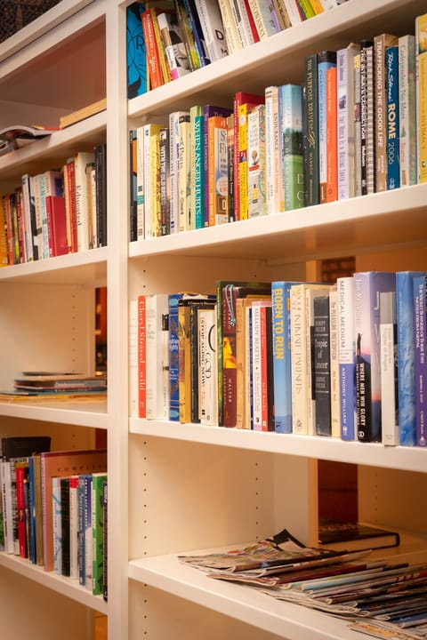 Enjoy some good reads