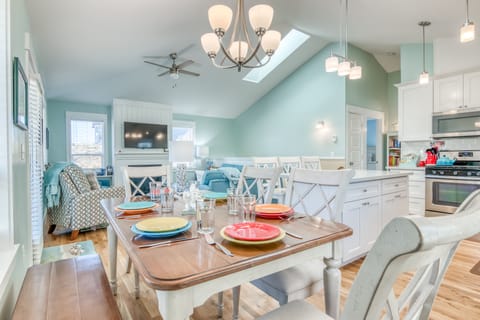 Comfortable Seating for eight