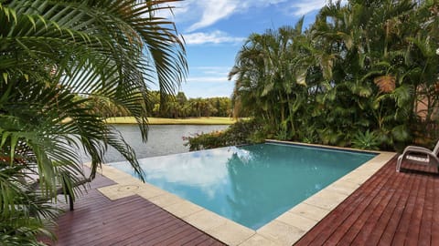 Outdoor pool, an infinity pool