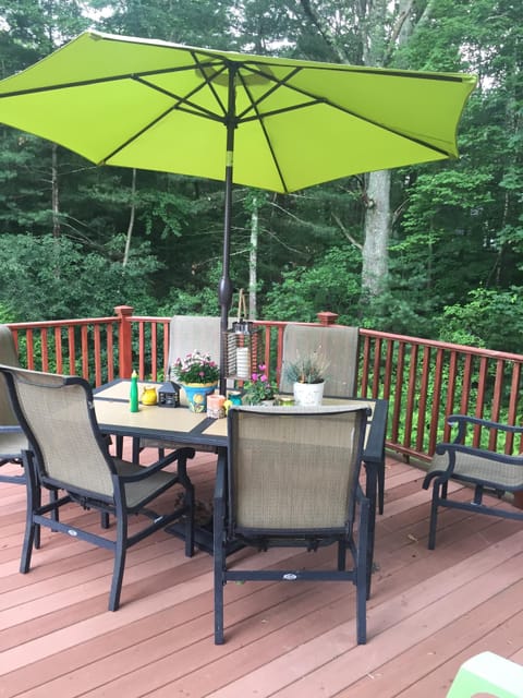 Large Private Deck looking over the woods