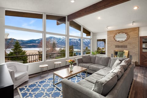 Please review listing description & Chelan County Vacation Rental requirements