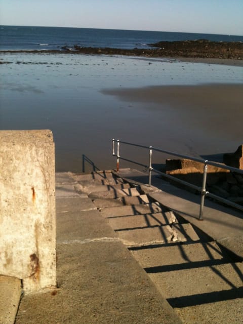 Beach nearby, sun loungers