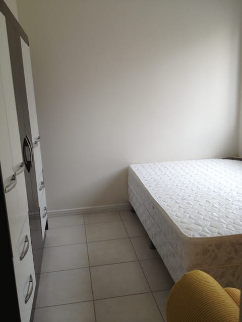3 bedrooms, iron/ironing board, internet, wheelchair access