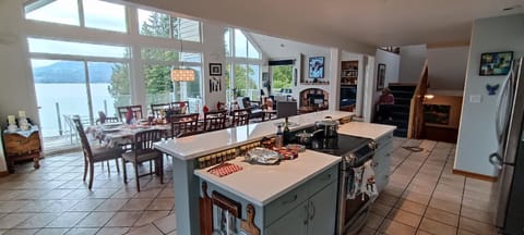 Great kitchen and open plan.