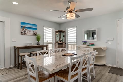 Strand Castle Dauphin Island Beach Rental