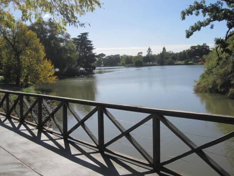 Lake Weeroona is surrounded by manicured public land. A nice walk.