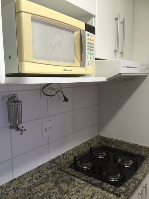 Fridge, microwave, stovetop, electric kettle