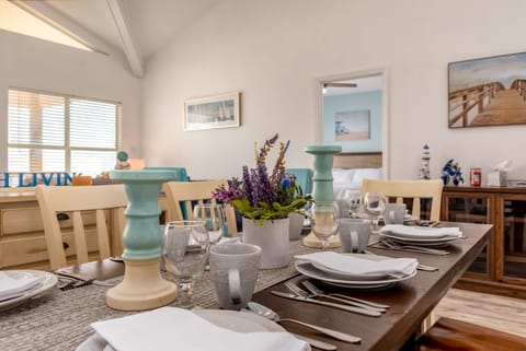 Dining in Style on Dauphin Island