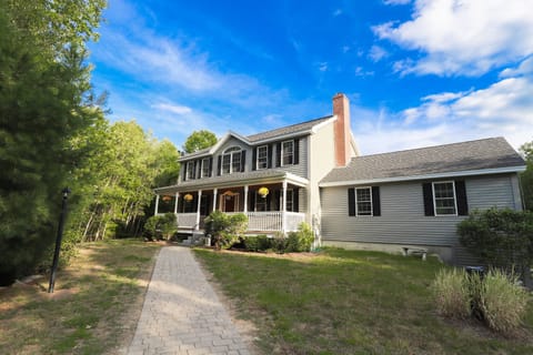 Front View of our Sunapee Four Season Getaway Home and Porch