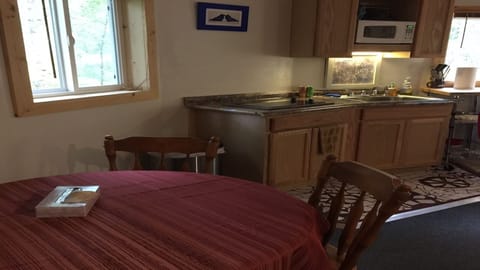 kitchenette and table for 2