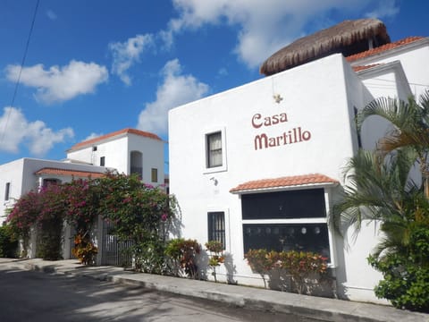 Street view of Casa Martillo