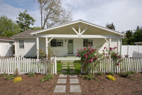 For discounts: alongvisit.com