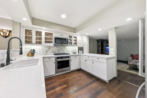 Newly Remodeled Kitchen