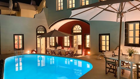 Serene nights with Grand Canava well protected from winds.