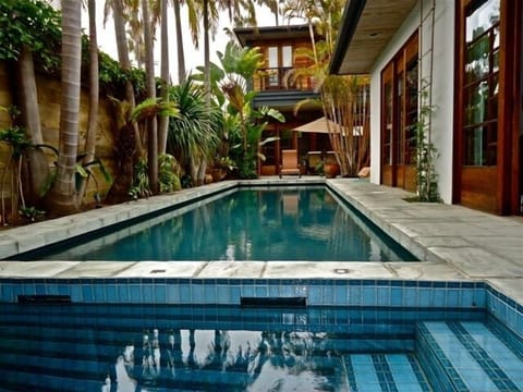 Fabulous private swimming pool and jacussi, Master bedroom slider door opens to