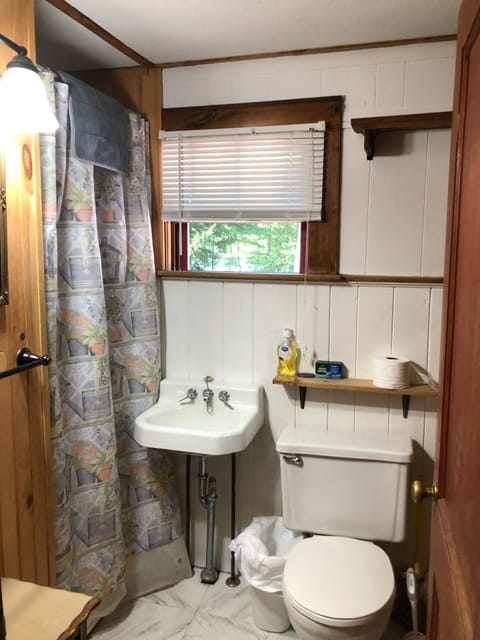 1st full bath with shower