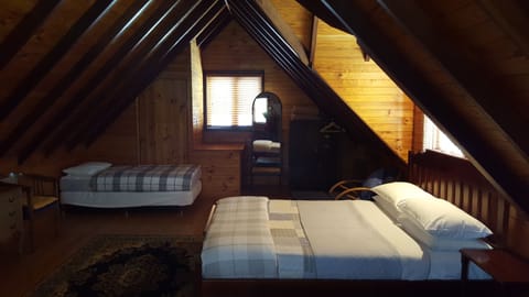 Duffy's Cottage Attic bedroom