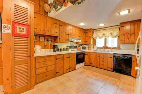 Kitchen with everything you need!