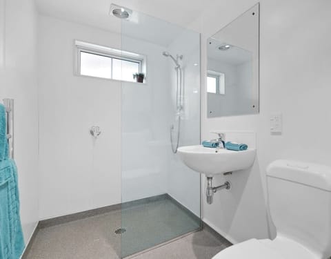 Shower room with washing machine and dryer