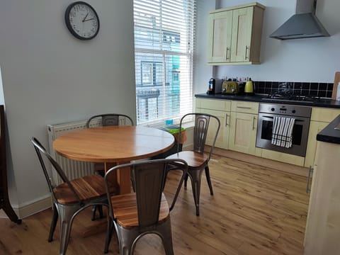 Kitchen/Dining area.