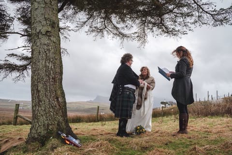 Guests renewing their wedding vows outside WMH on New Year’s Day 2020.