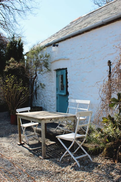 Outdoor seating area.