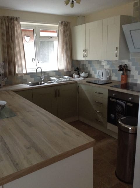 New kitchen fitted in January 2020